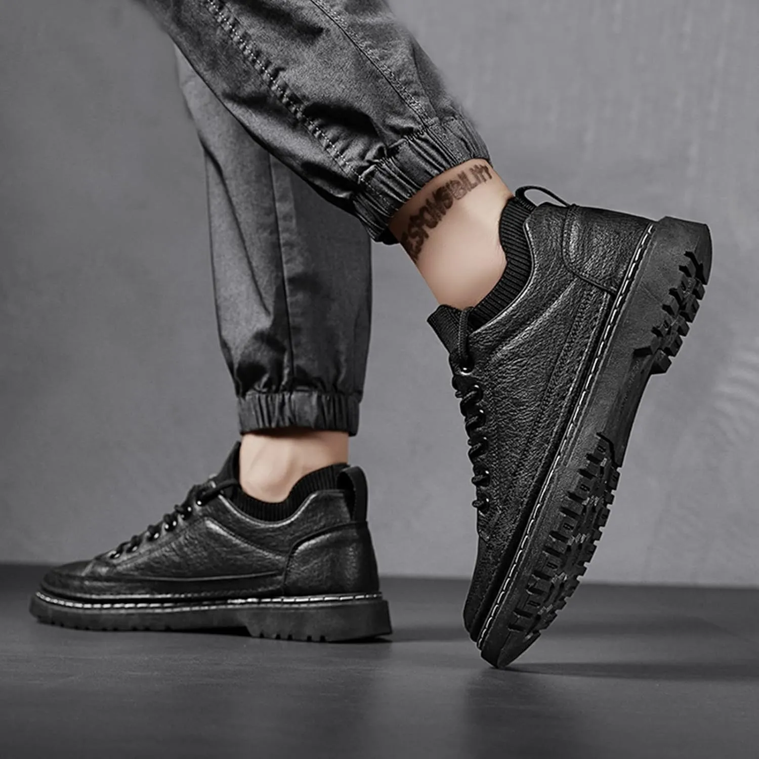 2022 New Men's Fashion Trend Car Stitching Round Toe Canvas Casual Men Comfy Casual Microfiber Leather Shoes