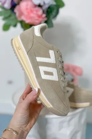BACK70 Barkley Strike Sneaker in Sand