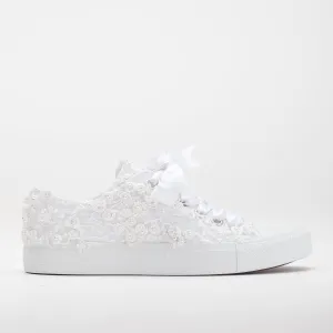 Bailey - White Low Wedding Converse