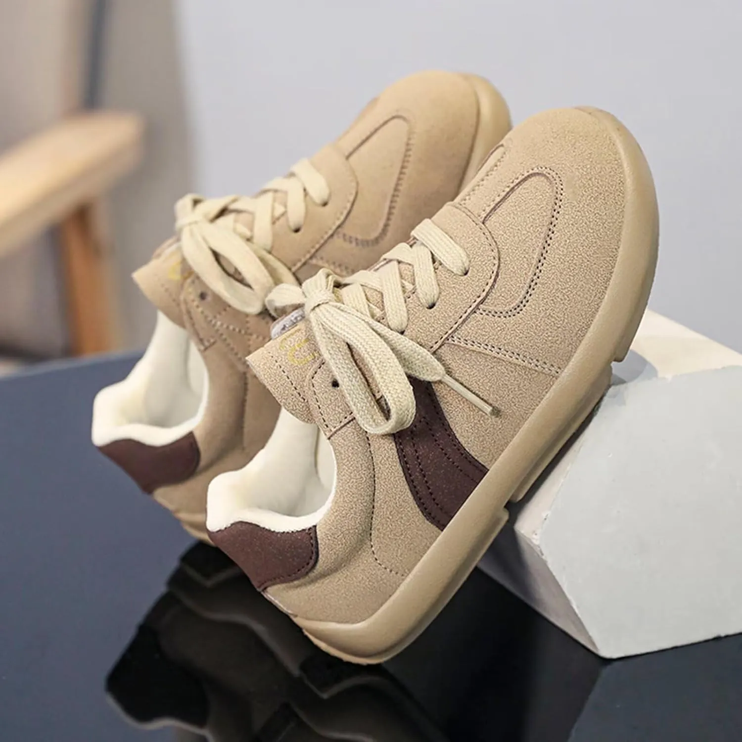 Children's Classic Retro Rubber Sole Fashion Sneakers, Lace-Up and Hook and Loop Design, Non-Slip Casual Street Style Shoes