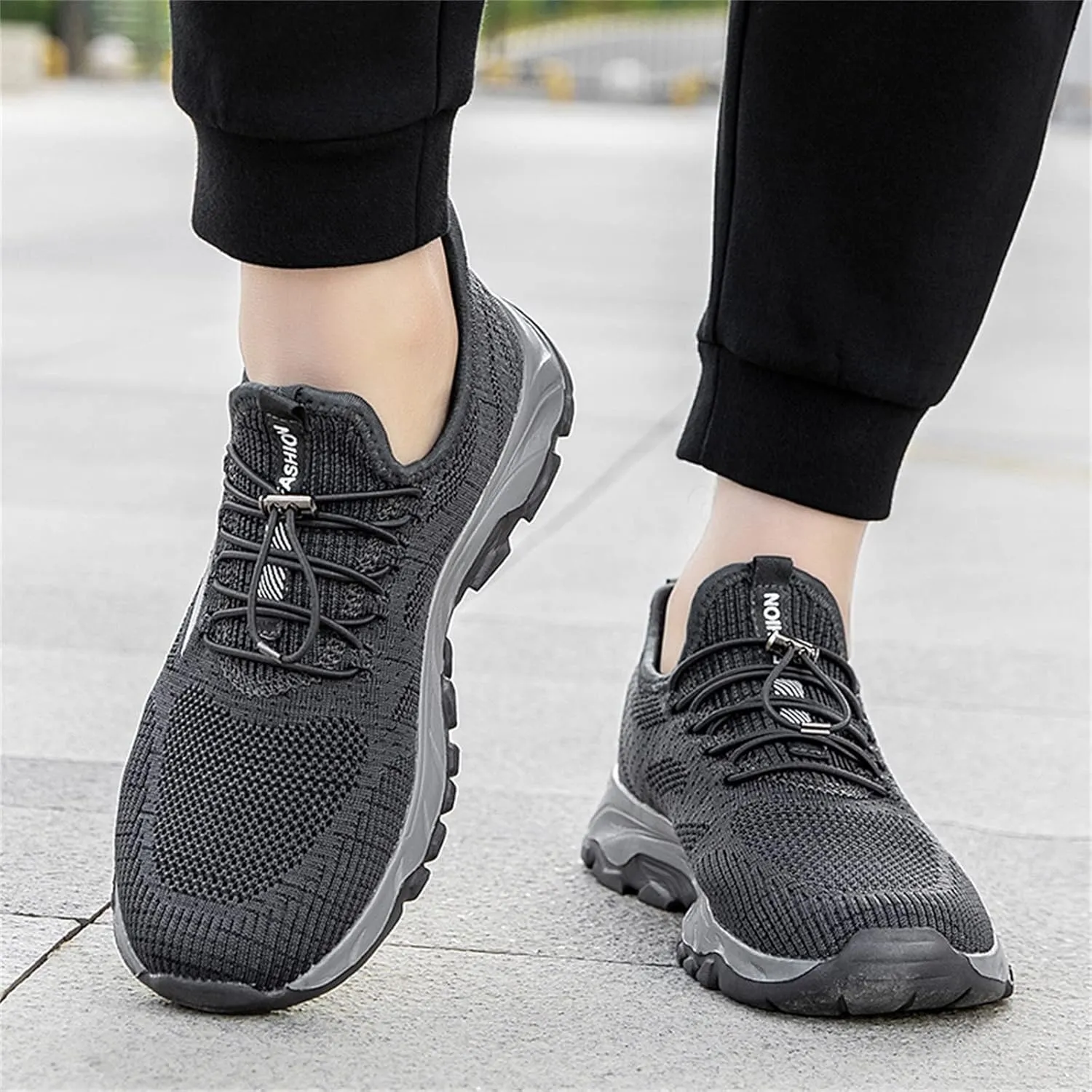 Couple Men's Spring and Summer New Non Slip Walking Fashion Light Casual Sports Shoes Sneaker Shelf for Men
