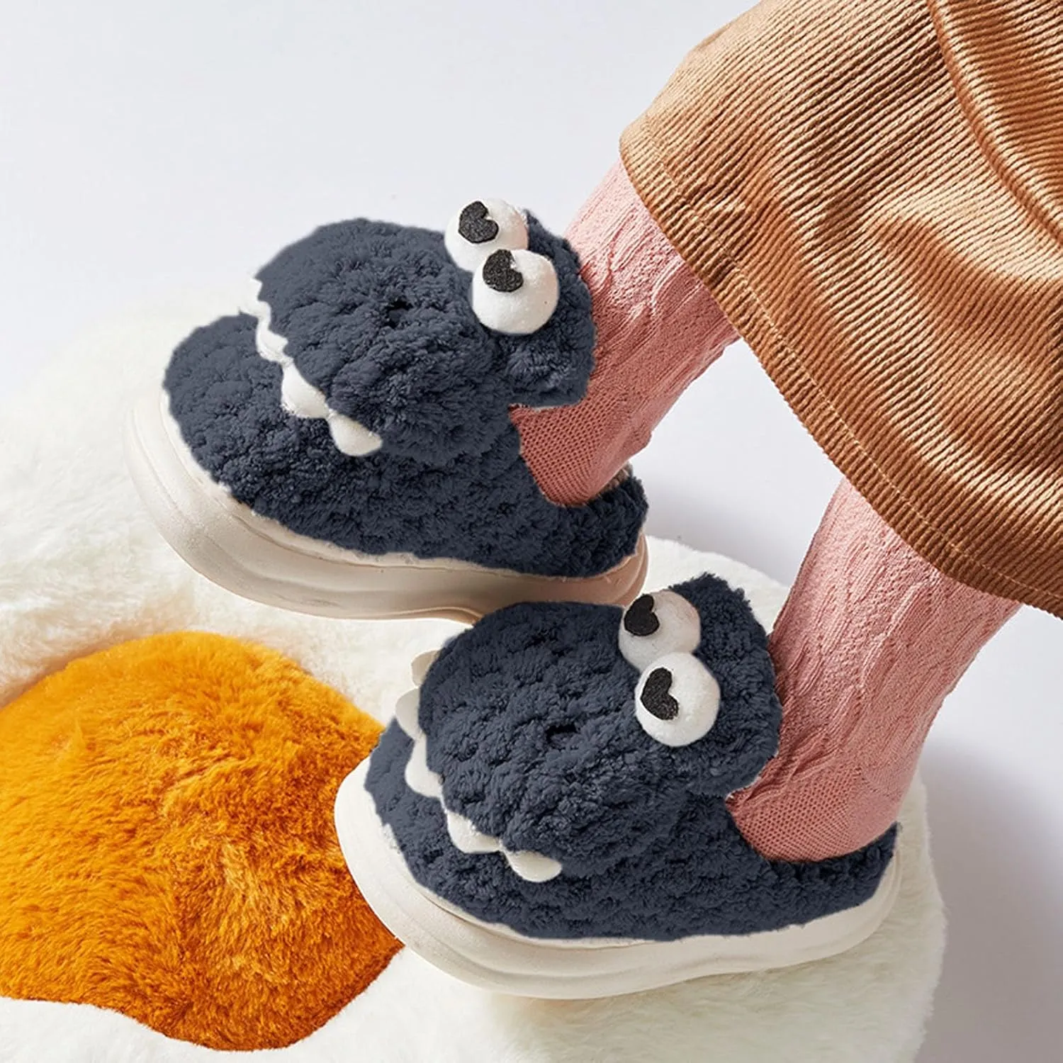 Dinosaur Slippers Toddler Shoes Warm Kids House Shoes for Boys Girls Soft Indoor Outdoor Slippers Fuzzy Shoes