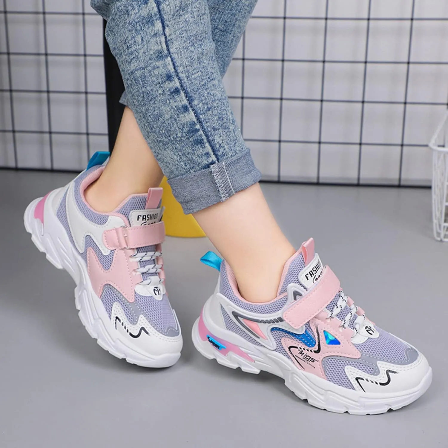 Running Sneakers for Boys and Girls, Kids Tennis Running Shoes, Soft Lightweight Breathable Sport Athletic Shoes