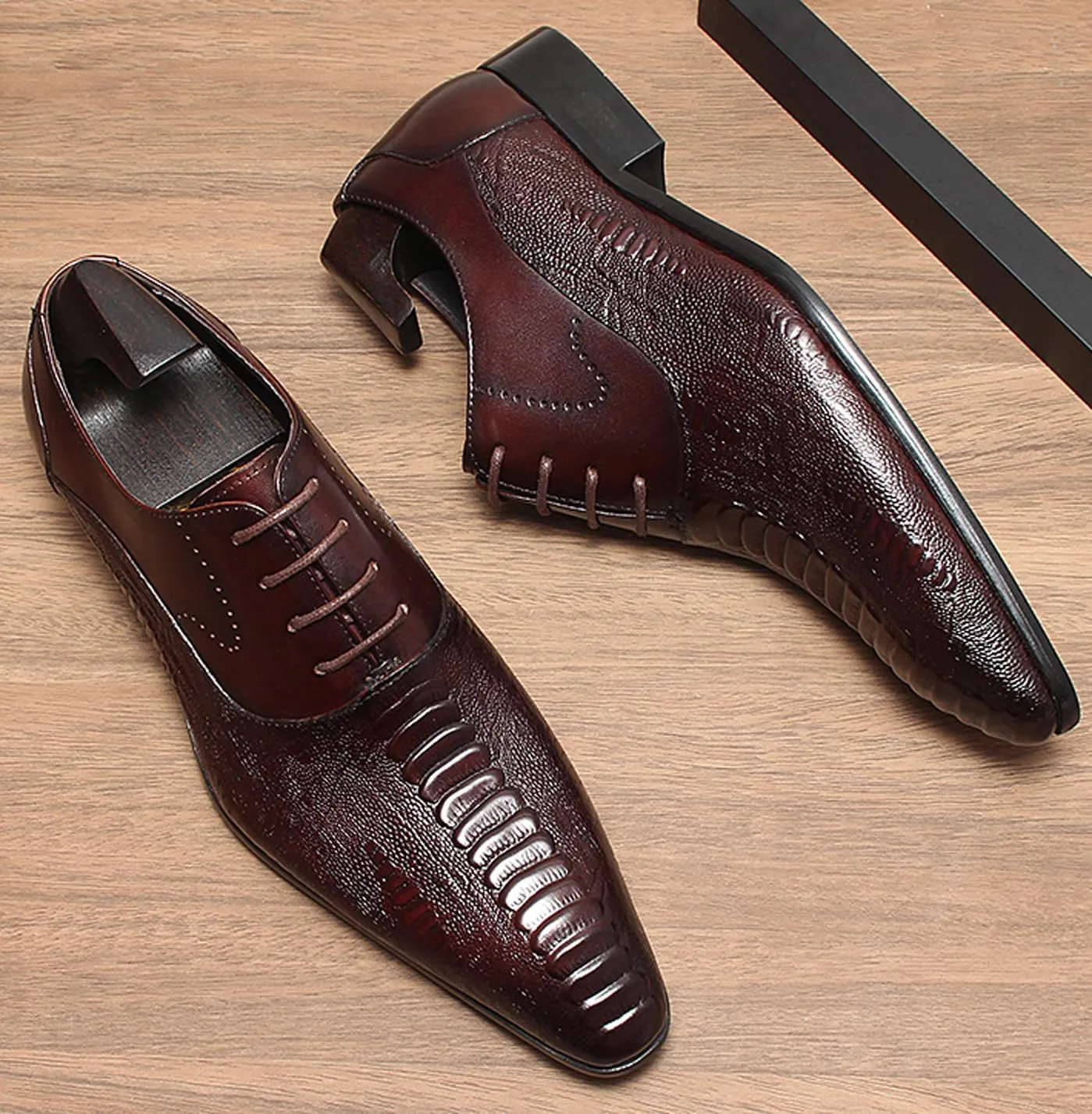 Santimon Men??s Leather Oxford Dress Shoes ?C Classic Lace-Up Formal Derby Shoes with Crocodile Embossed Detailing, Anti-Slip Sole & Cushioned Insole for Business, Wedding & Party