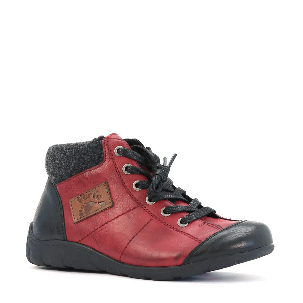 SARA HIGH-TOP SNEAKERS