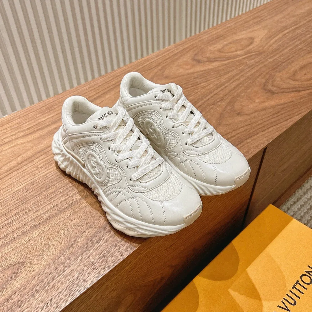SE1370 Women's Gucci Ripple Sneaker / Size5-11