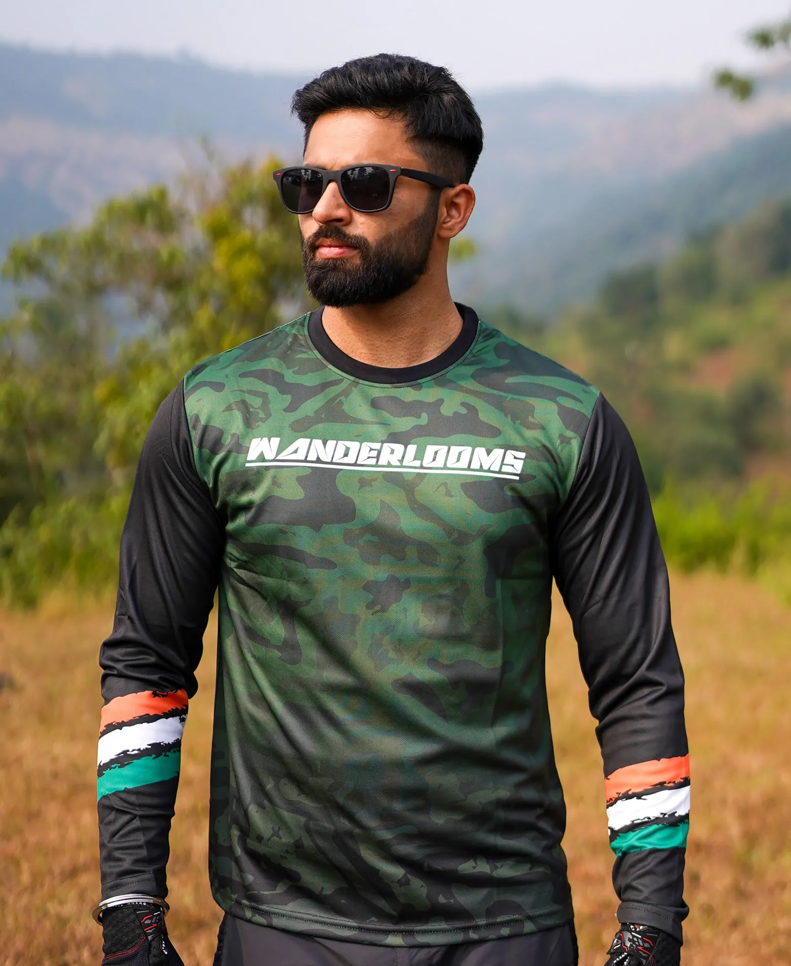 Tricolor Triumph Riding Jersey
