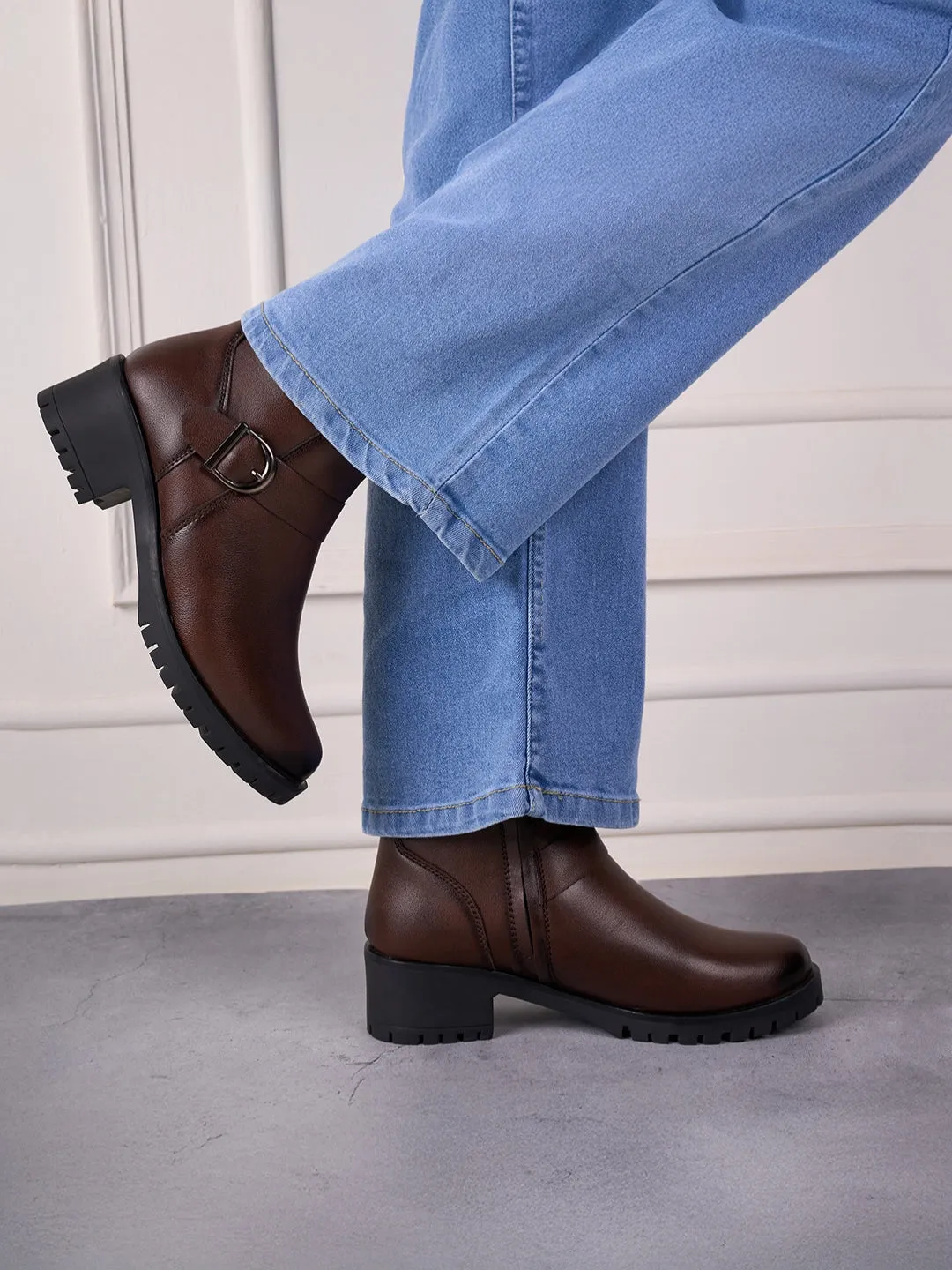 Women's Brown Ankle Boots (IU5001)