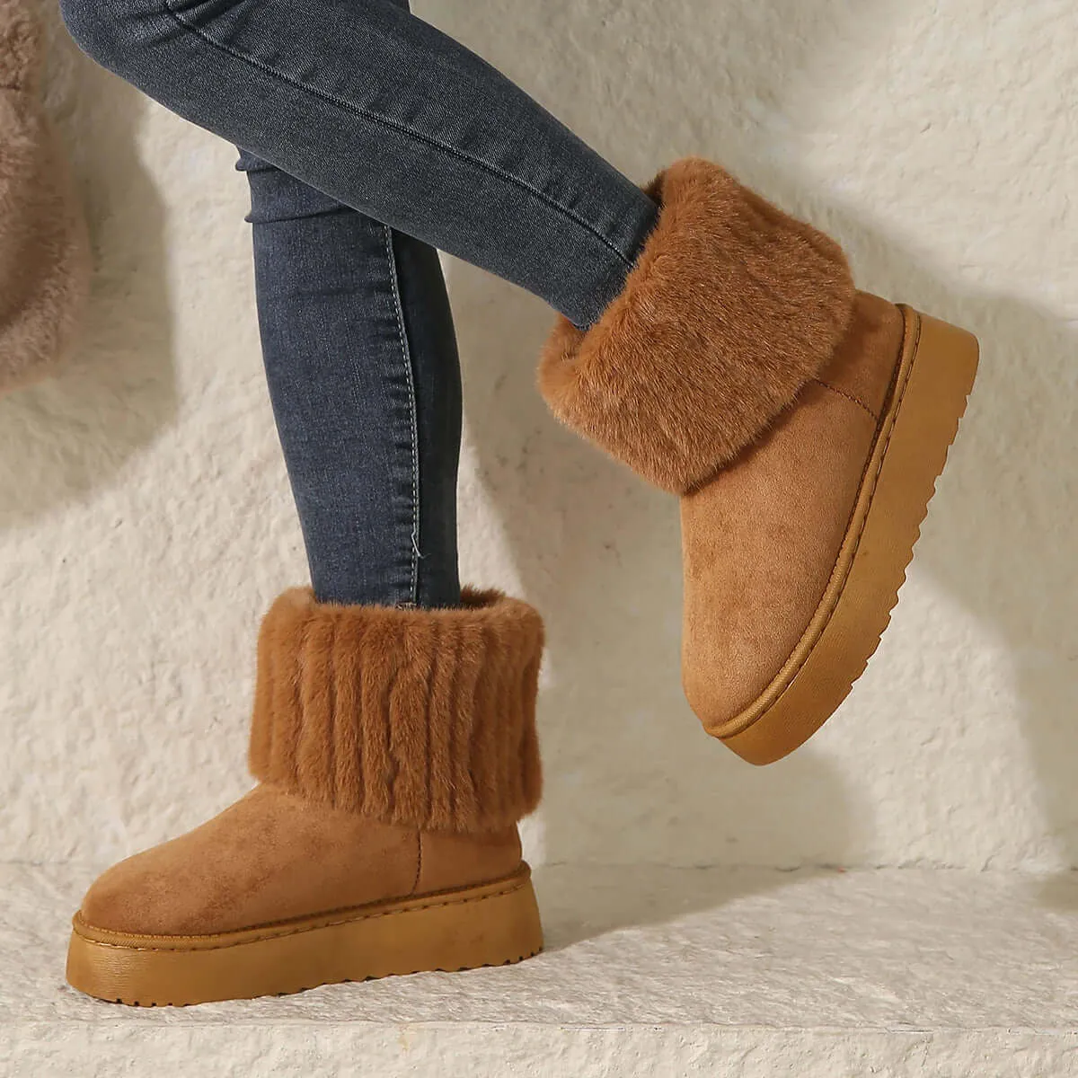 Women's Luxurious Fur-Lined Winter Boots