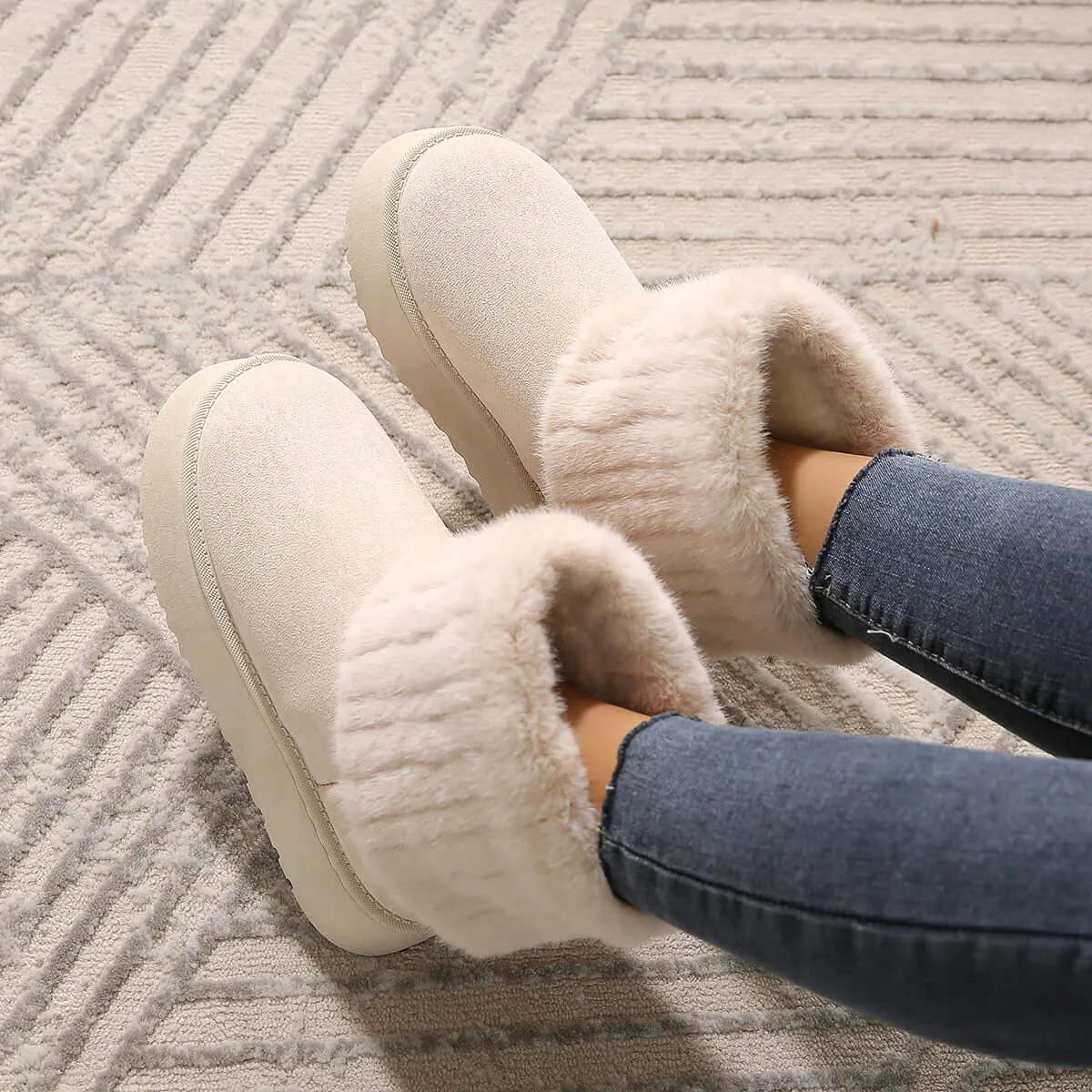 Women's Luxurious Fur-Lined Winter Boots