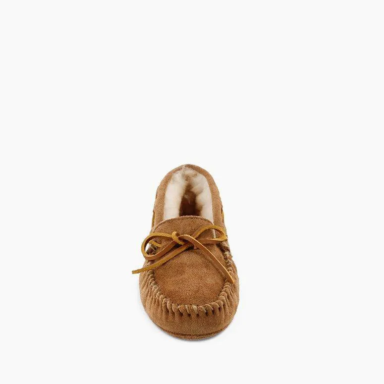 Women's Sheepskin Softsole Moccasin in Tan