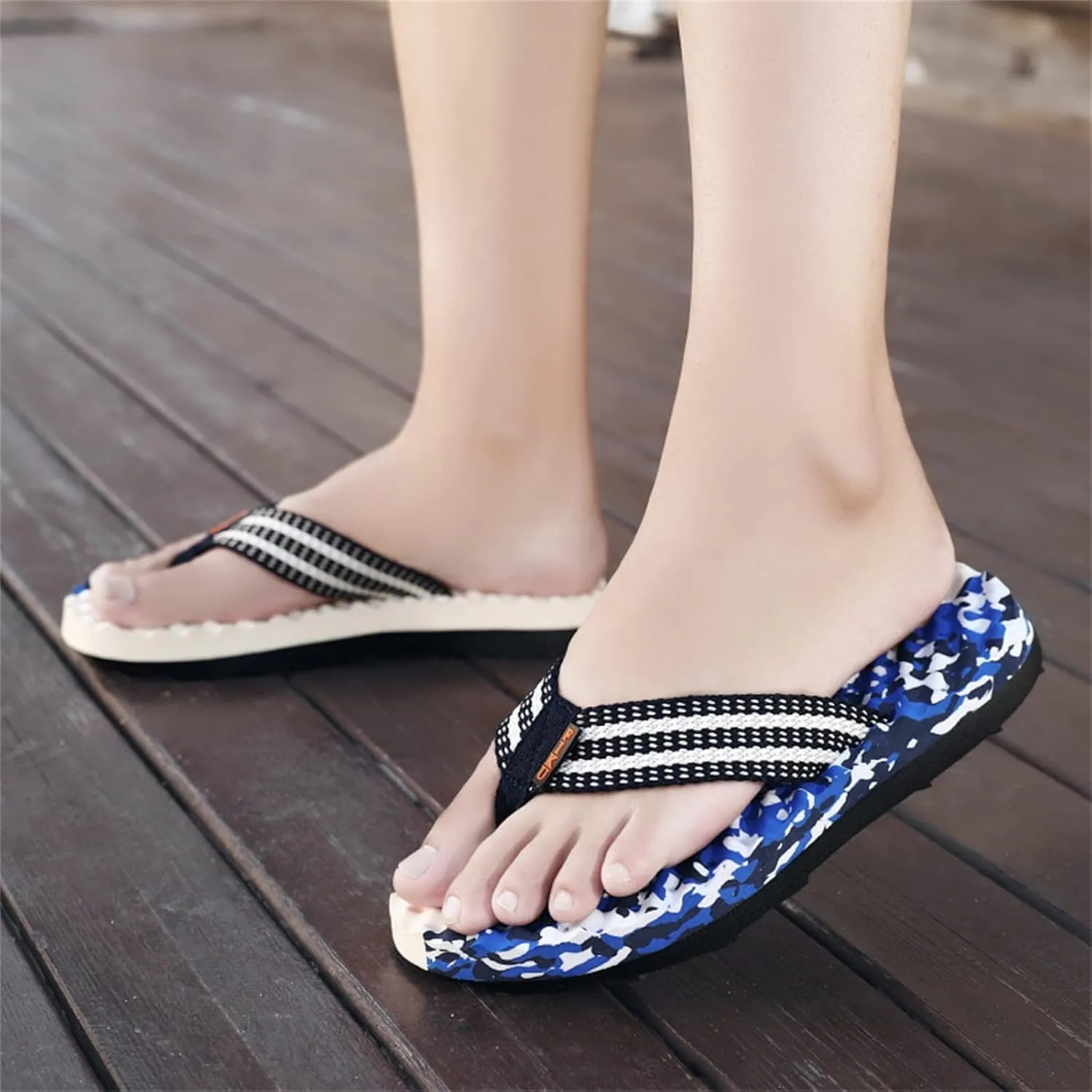 Yoga Foam Cushion Slip on Slippers Fashion Summer Men Flip Flops Flat Bottom And Non Slip Light On Comfortable Colorblock Camouflage Pattern Beach Slippers